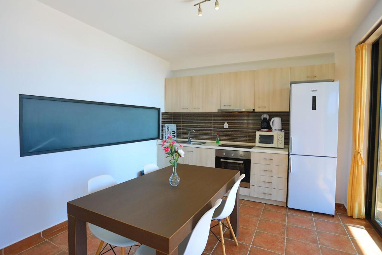 ניאה מודאניה Kalma Villa Ena מראה חיצוני תמונה
