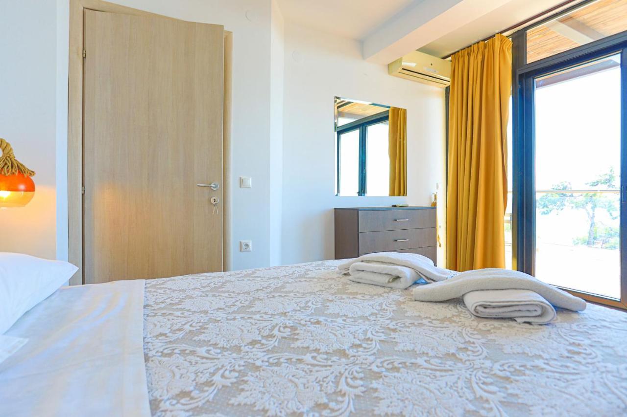 ניאה מודאניה Kalma Villa Ena מראה חיצוני תמונה